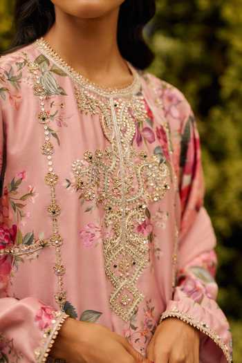 Ridhi Mehra Pink Chanderi, Net Round Neck Nora Print Kurta Set Online at Aza Fashions Ridhi Mehra_Pink Chanderi, Net Round Neck Nora Print Kurta Set _Online_at_Aza_Fashions