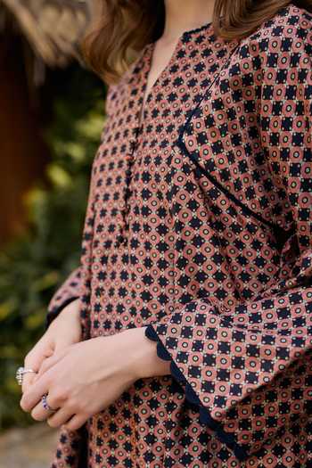 Shop Ridhi Mehra Black Chanderi Split V-neck Geometric Print Kurta And Dhoti Pant Set Online at Aza Fashions Shop_Ridhi Mehra_Black Chanderi Split V-neck Geometric Print Kurta And Dhoti Pant Set _Online_at_Aza_Fashions