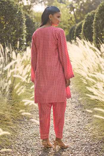Ridhi Mehra Geometric Print Kurta & Pant Set 