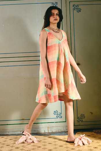 Shop Nirvanaa_Multi Color Linen V-neck Flora Checkered Pattern Short Dress _Online_at_Aza_Fashions