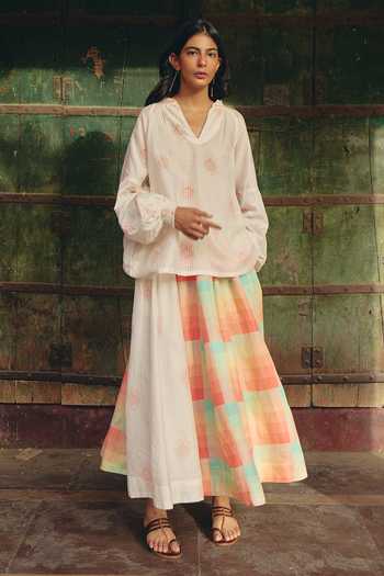 Shop Nirvanaa Noor Floral Print Top With Skirt 