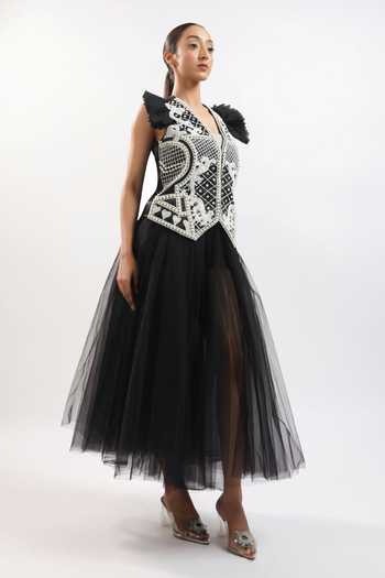 Buy ASHNA VASWANI Black Crepe, Net V-neck Pearl Embellished Waistcoat With Skirt Online at Aza Fashions Buy_ASHNA VASWANI_Black Crepe, Net V-neck Pearl Embellished Waistcoat With Skirt _Online_at_Aza_Fashions
