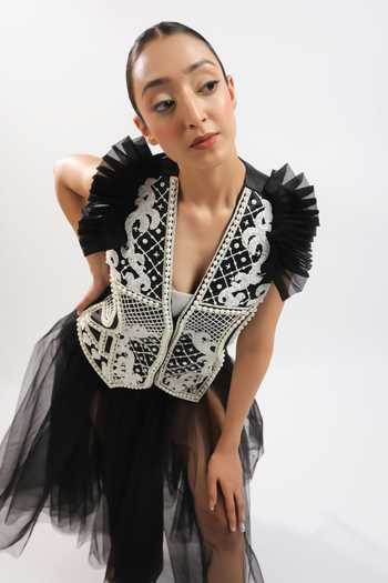 ASHNA VASWANI Black Crepe, Net V-neck Pearl Embellished Waistcoat With Skirt at Aza Fashions ASHNA VASWANI_Black Crepe, Net V-neck Pearl Embellished Waistcoat With Skirt _at_Aza_Fashions