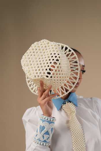 Buy ASHNA VASWANI White Pearl Work Hat Online at Aza Fashions Buy_ASHNA VASWANI_White Pearl Work Hat _Online_at_Aza_Fashions