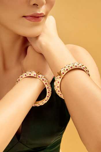 Nazaakat By Samara Singh Cream Stones And Red Embellished Bangles Set at Aza Fashions Nazaakat By Samara Singh_Cream Stones And Red Embellished Bangles Set _at_Aza_Fashions