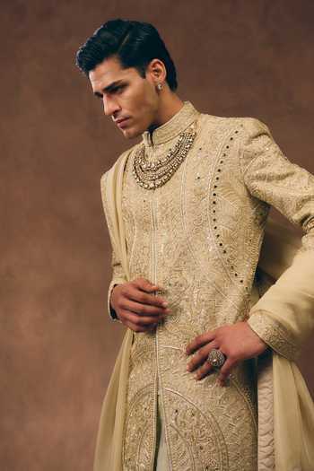 MUKTI AND KAVITH CASA Off White Silk, Tissue, Organza Classic Royal Embroidered Sherwani Set at Aza Fashions MUKTI AND KAVITH CASA_Off White Silk, Tissue, Organza Classic Royal Embroidered Sherwani Set _at_Aza_Fashions