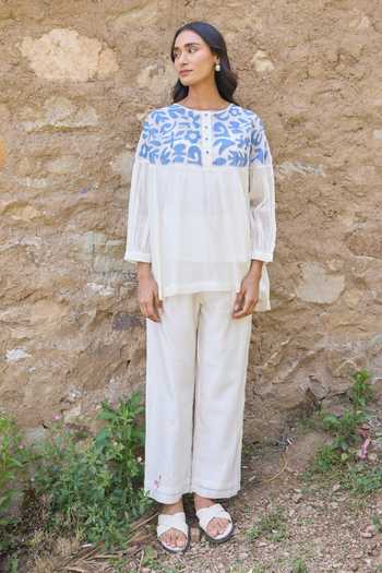 Buy_Ayaka_Off White Cotton, Chanderi Round Neck Hand Embroidered Top With Pant 