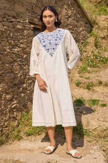 Ayaka Hand Embroidered Panel Mul Chanderi Midi Dress 