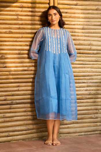 Shop_Ayaka_Blue Cotton, Silk Organza Round Neck, Yes Hand Embroidered Kurta Set _Online_at_Aza_Fashions
