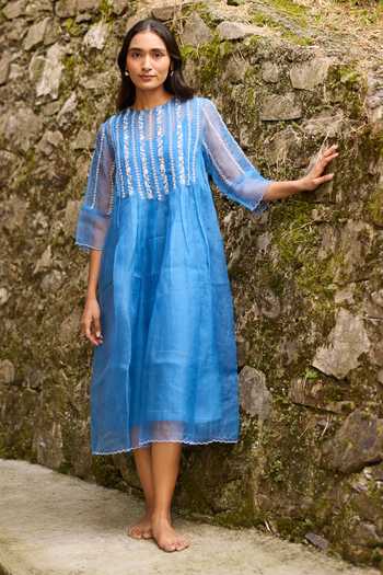 Shop_Ayaka_Blue Cotton, Silk Organza Round Neck, Yes Hand Embroidered Kurta Set 