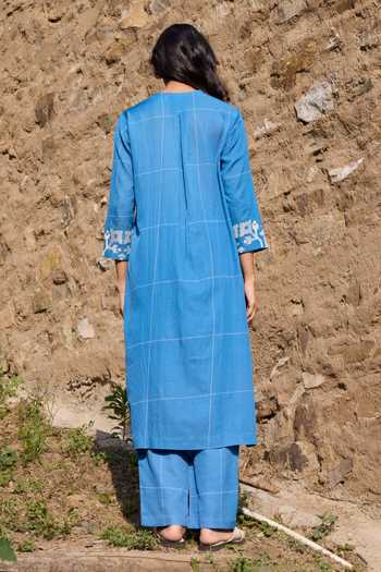 Ayaka Embroidered Panel Kurta & Pant Set 