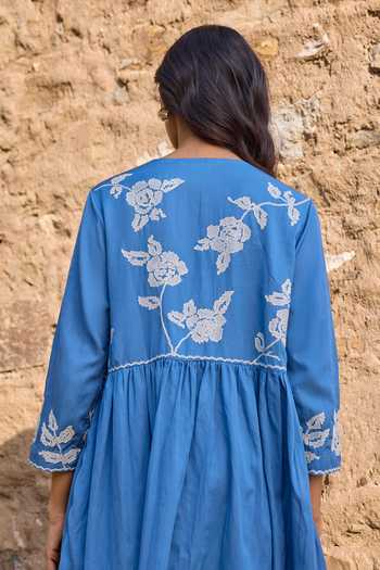 Ayaka Hand Embroidered Kurta With Trouser 