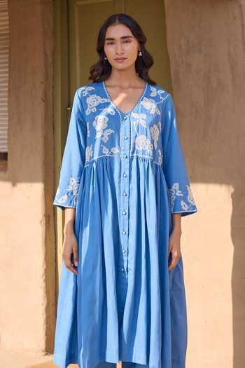 Ayaka_Blue Cotton V-neck, Yes Hand Embroidered Kurta With Trouser _Online_at_Aza_Fashions