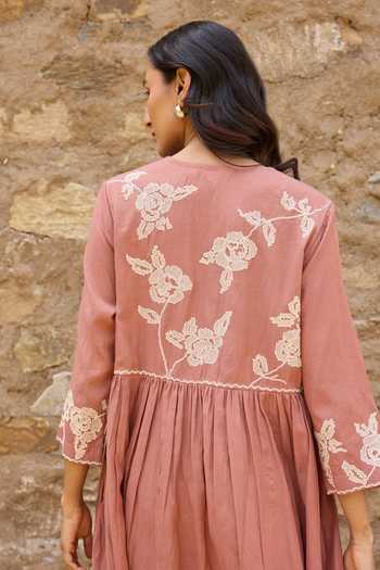 Ayaka Hand Embroidered Kurta Set 