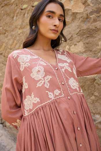 Shop_Ayaka_Brown Cotton V-neck, Yes Hand Embroidered Kurta Set _Online_at_Aza_Fashions