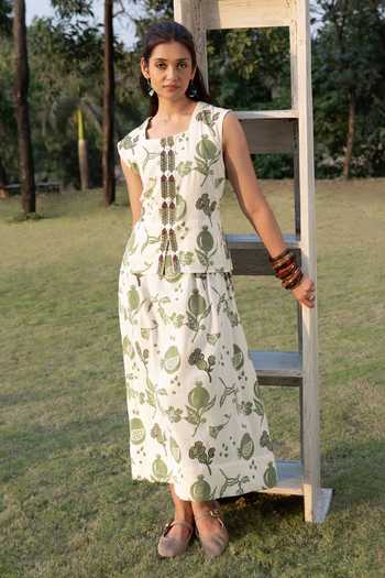 Akashi Clothing_Green Cotton Square Neck Hand Block Print Dress _at_Aza_Fashions