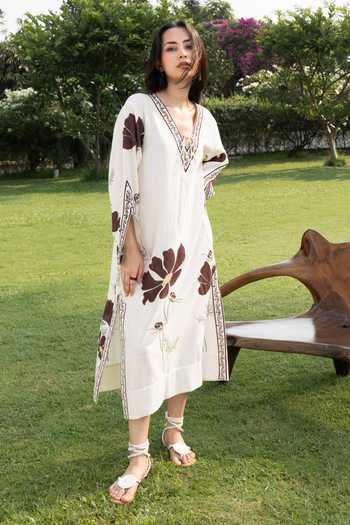 Akashi Clothing_Beige Cotton V-neck Floral Embroidered Kaftan _at_Aza_Fashions