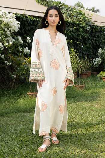 Akashi Clothing_Beige Cotton V-neck Pomegranate Print Kaftan _at_Aza_Fashions
