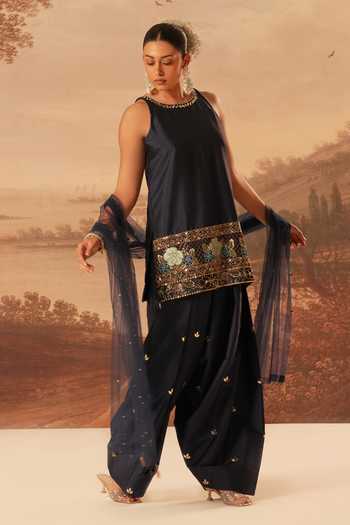 Kiran Kalsi Embroidered Kurta Set 