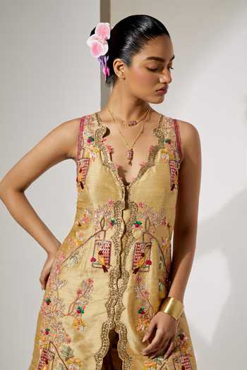 Shop Aum By Asit And Ashima Gold Silk, Brocade V-neck Sunheri Gul Embroidered Kurta And Sharara Set Online at Aza Fashions Shop_Aum By Asit And Ashima_Gold Silk, Brocade V-neck Sunheri Gul Embroidered Kurta And Sharara Set _Online_at_Aza_Fashions