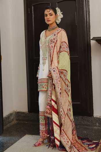 Shop_Aditi Gupta_Ivory Georgette, Organza V-neck, Yes Zardozi Embroidered Kurta Set _Online_at_Aza_Fashions