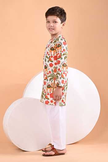 THE COTTON STAPLE_Multi Color Cotton Camel Print Kurta Set _Online_at_Aza_Fashions