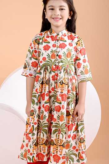 Shop_THE COTTON STAPLE_Multi Color Cotton Eagle Multicolor Print Kurta Set _Online_at_Aza_Fashions