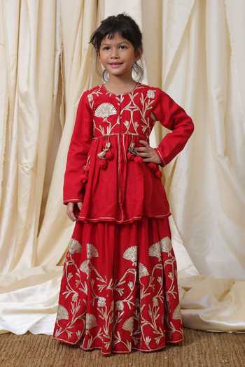 FAYON KIDS Gota Embroidered Kurta & Lehenga Set