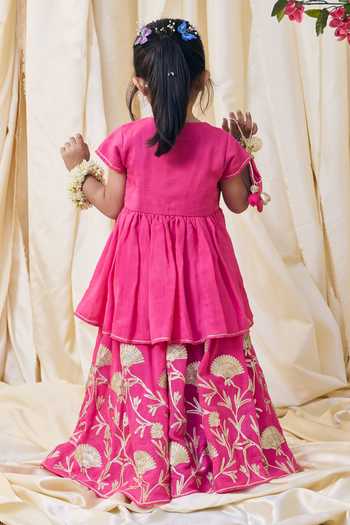 FAYON KIDS Gota Embroidered Kurta With Lehenga 