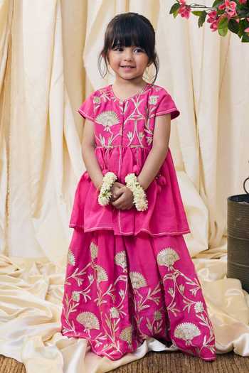 FAYON KIDS Gota Embroidered Kurta With Lehenga 