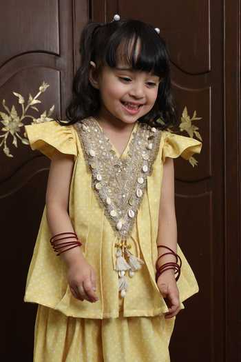 FAYON KIDS_Yellow Crepe Bandhej Kurta With Dhoti Pant _Online_at_Aza_Fashions