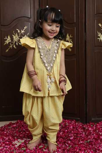 FAYON KIDS Bandhej Kurta With Dhoti Pant