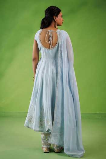 Kisakshi Jaipur Emnroidered Pleated Kurta Set