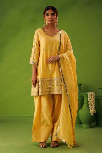 Kisakshi Jaipur Hand Embroidered Kurta Set 