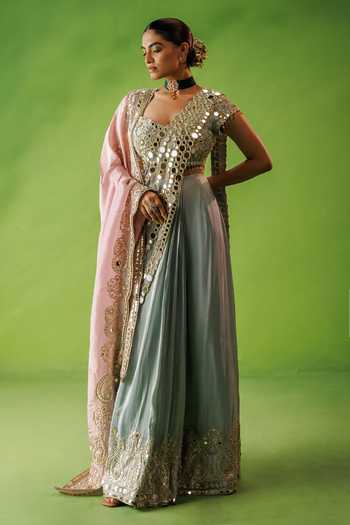 Kisakshi Jaipur Embroidered Blouse & Pre-Draped Saree Set 