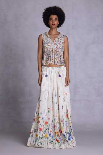 Buy_Payal Jain_Off White Georgette, Cambric V-neck Begonia Pintuck Crop Top _Online_at_Aza_Fashions