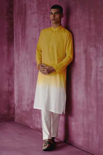 Buy_Pouli Pret_Yellow 100% Cotton Ombre Dyed Kurta _Online_at_Aza_Fashions