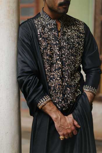 Buy AMIT BEHKI Black Silk, Satin Embroidered Kurta Set Online at Aza Fashions Buy_AMIT BEHKI_Black Silk, Satin Embroidered Kurta Set _Online_at_Aza_Fashions