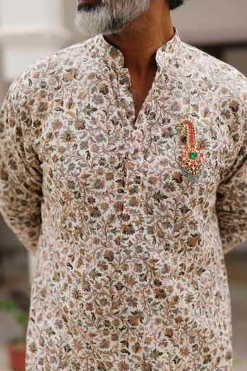 Shop AMIT BEHKI Multi Color Silk, Pashmina Embroidered Kurta Set Online at Aza Fashions Shop_AMIT BEHKI_Multi Color Silk, Pashmina Embroidered Kurta Set _Online_at_Aza_Fashions