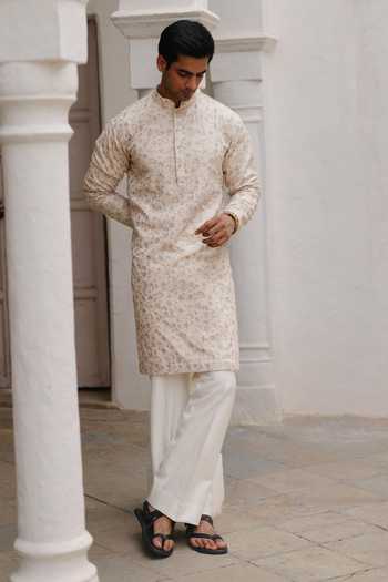 AMIT BEHKI Embroidered Kurta Set 