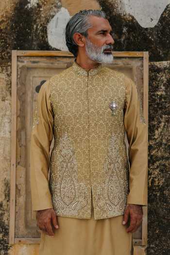 Buy AMIT BEHKI Gold Silk Zari, Embroidery Floral Woven Bundi And Kurta Set Online at Aza Fashions Buy_AMIT BEHKI_Gold Silk Zari, Embroidery Floral Woven Bundi And Kurta Set _Online_at_Aza_Fashions