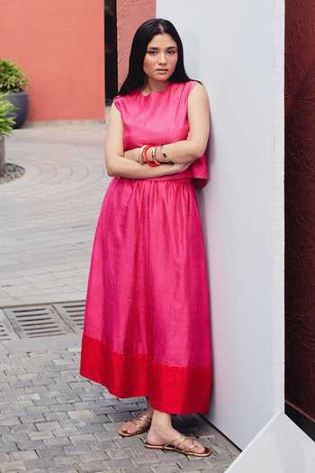Kavya Singh Kundu Pink Silk Round Neck Blush Embroidered Top And Skirt Set Online at Aza Fashions Kavya Singh Kundu_Pink Silk Round Neck Blush Embroidered Top And Skirt Set _Online_at_Aza_Fashions