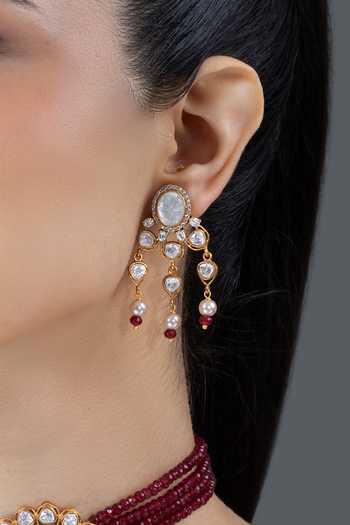 Buy_Joules by Radhika_Maroon Nayra Kundan Embellished Pendant Choker Set _Online_at_Aza_Fashions