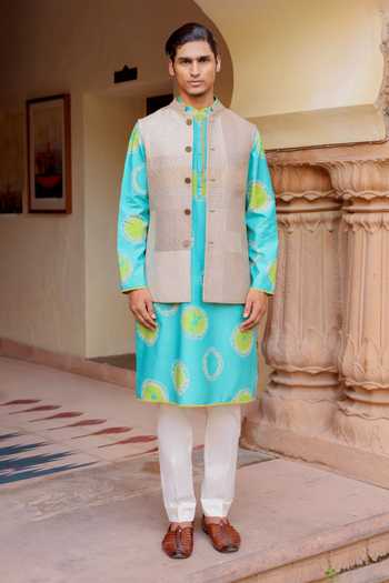 Aum By Asit And Ashima Ferozi Silk Kurta Set With Tissue Jacket 