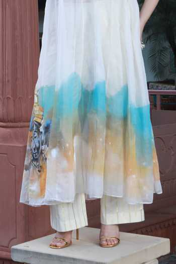 ASHNA VASWANI_Ivory Kota Doria, Cotton Scoop , Bandeau Hand Painted Kurta Set _Online_at_Aza_Fashions