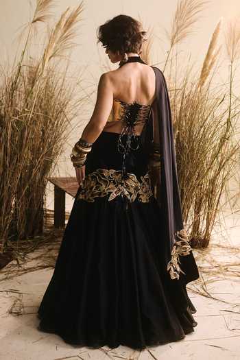 ASHNA VASWANI Lehenga Set With Brass Corset 