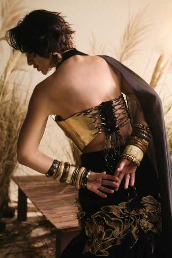 Shop ASHNA VASWANI Black Chanderi, Velvet, Satin Sweetheart Neck Lehenga Set With Brass Corset Shop_ASHNA VASWANI_Black Chanderi, Velvet, Satin Sweetheart Neck Lehenga Set With Brass Corset