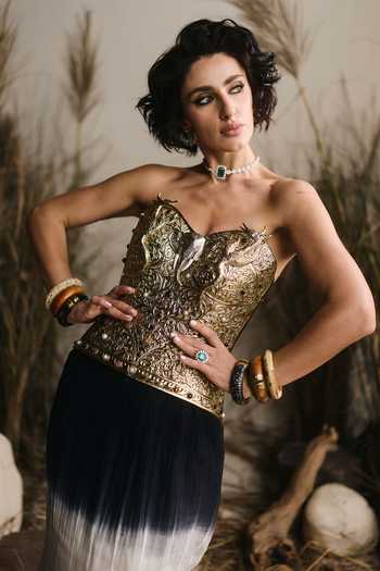 Buy ASHNA VASWANI Multi Color Satin, Chanderi Silk Sweetheart Neck Brass Bustier And Skirt Set Online at Aza Fashions Buy_ASHNA VASWANI_Multi Color Satin, Chanderi Silk Sweetheart Neck Brass Bustier And Skirt Set _Online_at_Aza_Fashions
