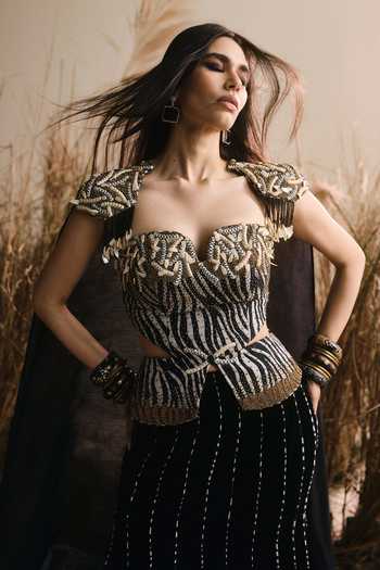 ASHNA VASWANI Black Handloom Cotton, Velvet, Chanderi Sweetheart Neck, Cape And Lehenga Set Online at Aza Fashions ASHNA VASWANI_Black Handloom Cotton, Velvet, Chanderi Sweetheart Neck, Cape And Lehenga Set _Online_at_Aza_Fashions