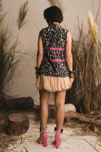 ASHNA VASWANI Handloom Cotton Blazer & Skirt Set 